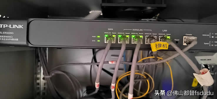 Tplink er-3220g·����