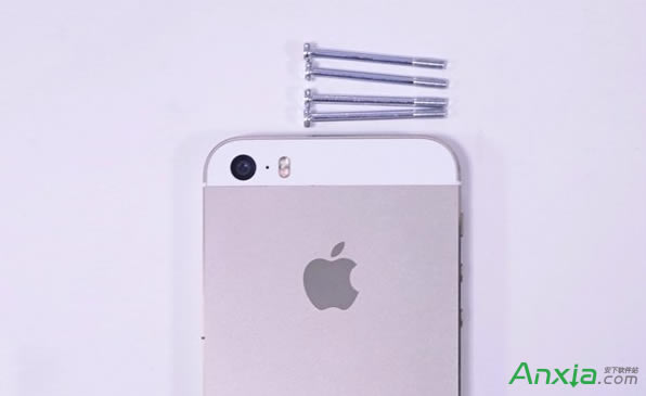 小米路由器怎么換硬盤(pán) 多圖詳解拆機(jī)過(guò)程