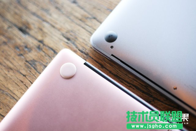 �A��MateBook X���O��MacBook�Ă��ð��������u�y