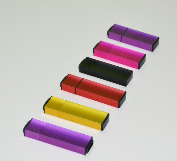 使用U盤(pán)復(fù)制文件時(shí)電腦自動(dòng)重啟解決方法