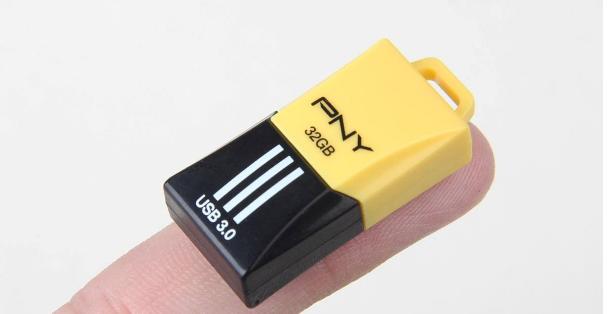 �˽�USB3.0�ӿڵ�U�P�x���ٶȵ��׶��?